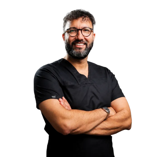 Portrait Dr. Arash Razavi